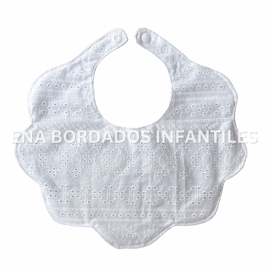 Babero bordado inglés blanco