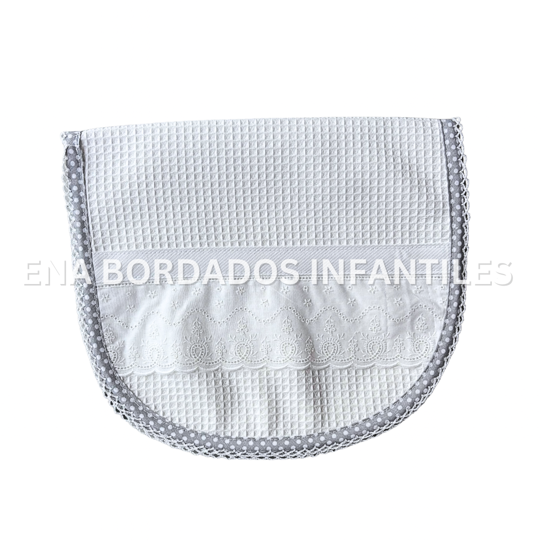 Saca aire waffle tira bordada y orilla gris puntos blancos