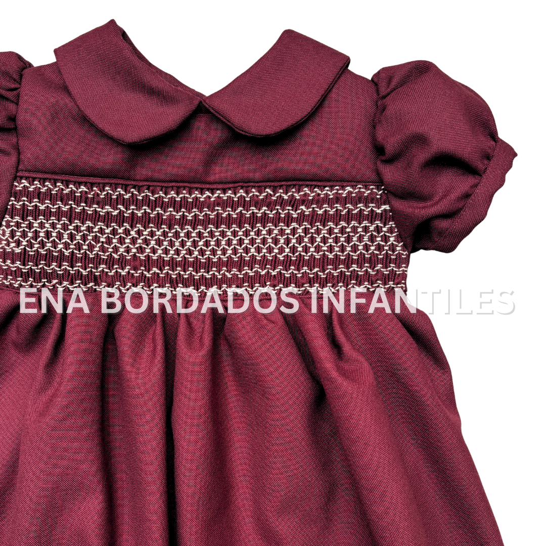 Vestido ocre con panal