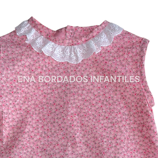 Blusa rosada flores con calzón y tira bordada