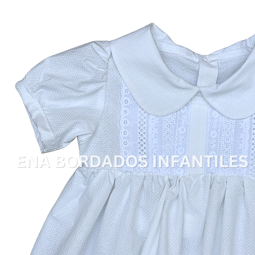 Vestido blanco puntitos blancos con tira bordada 5 años