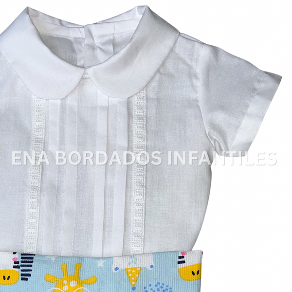 Trajecito camisa alforzas y tira bordada con short piqué animalitos 3 meses