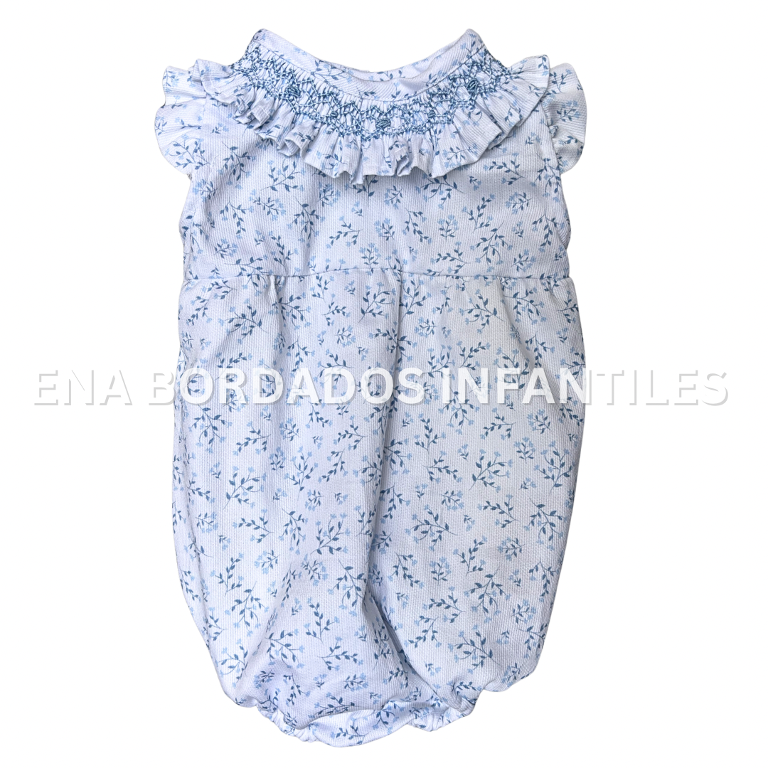 Mameluco piqué con ramitas azules con panal en cuello 9 meses