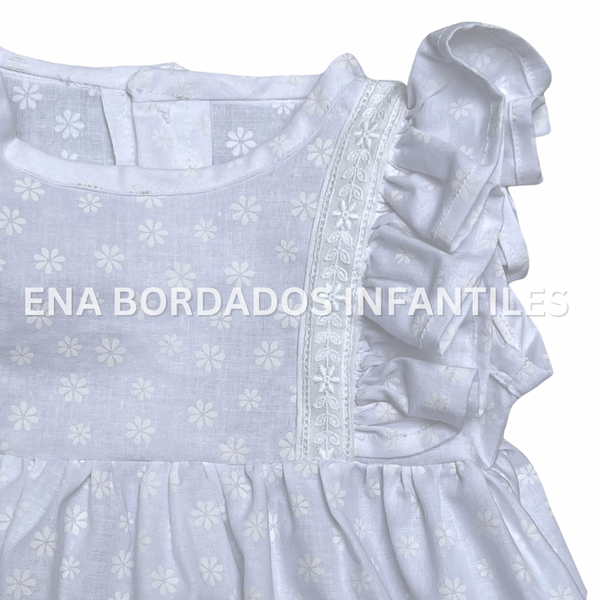 Vestido blanco sobre blanco tira bordada