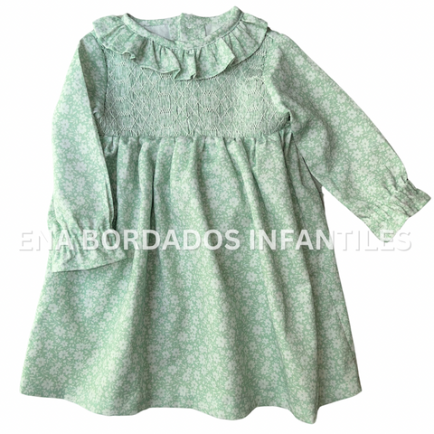 Vestido piqué verde con flores blancas panal