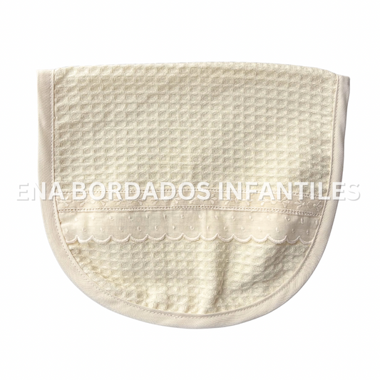 Saca aire waffle color crema con tira bordada