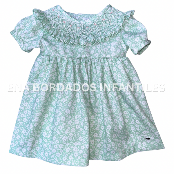 Vestido piqué verde con flores panal en cuello