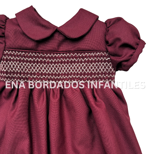 Vestido ocre con panal