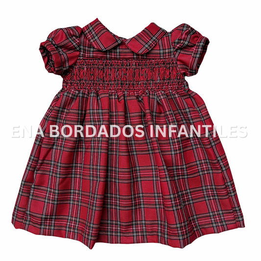 Vestido cuadriculado rojo con panal