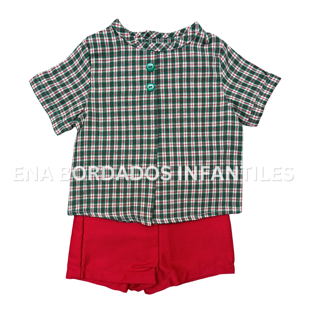 Trajecito cuadriculado con short rojo