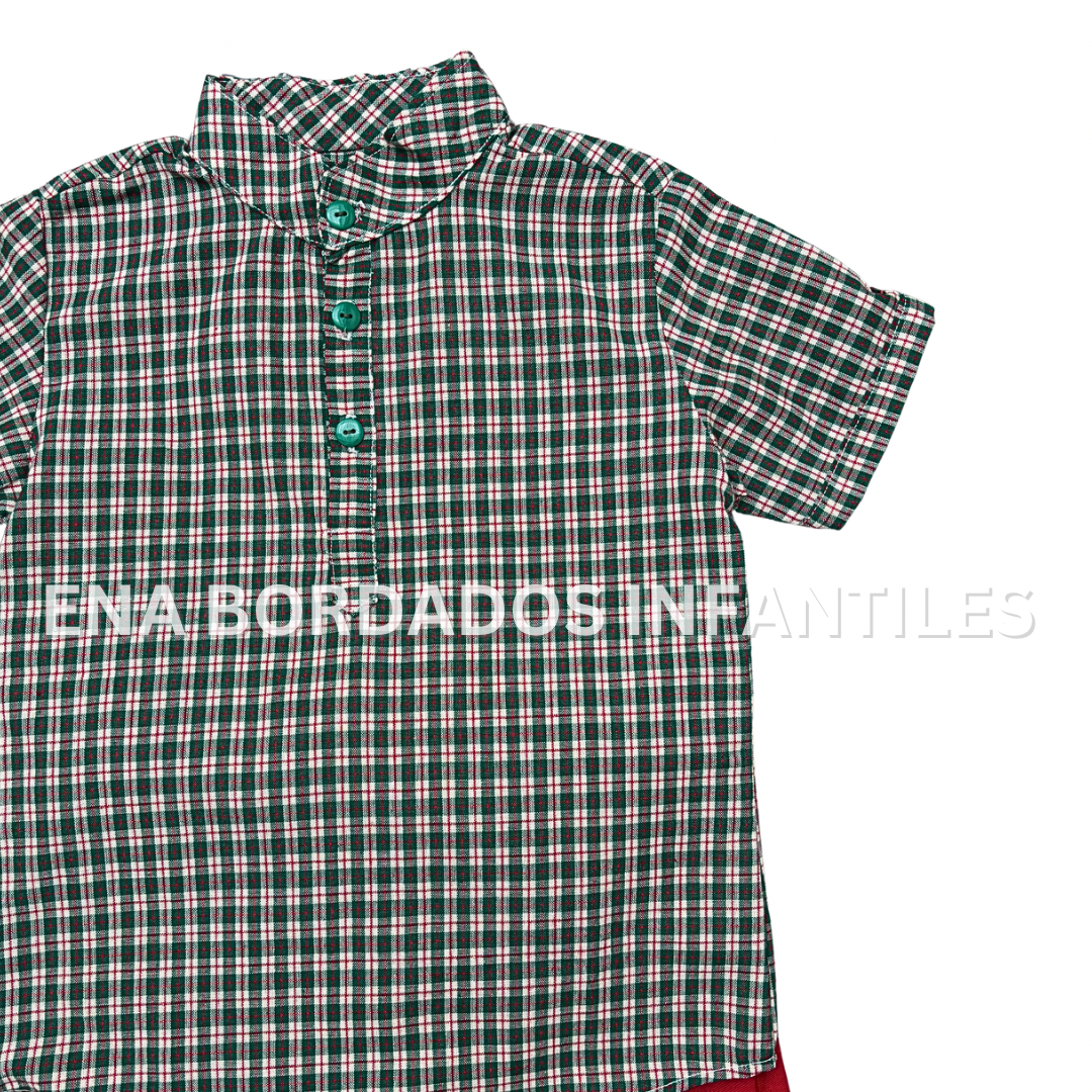 Trajecito camisa cuadriculada con short rojo