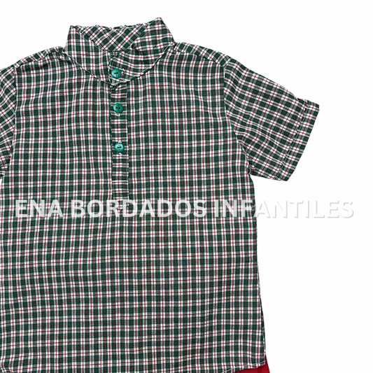 Trajecito camisa cuadriculada con short rojo