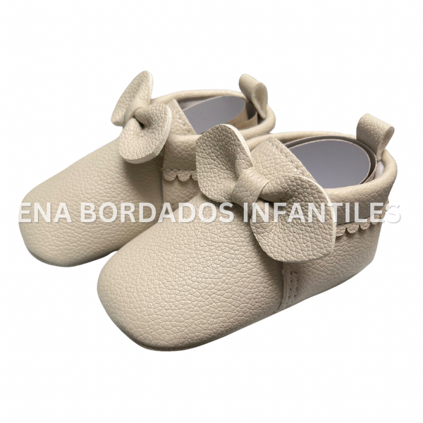 Zapatos blanco hueso
