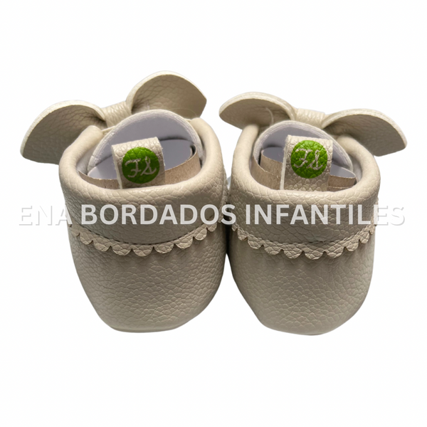 Zapatos blanco hueso