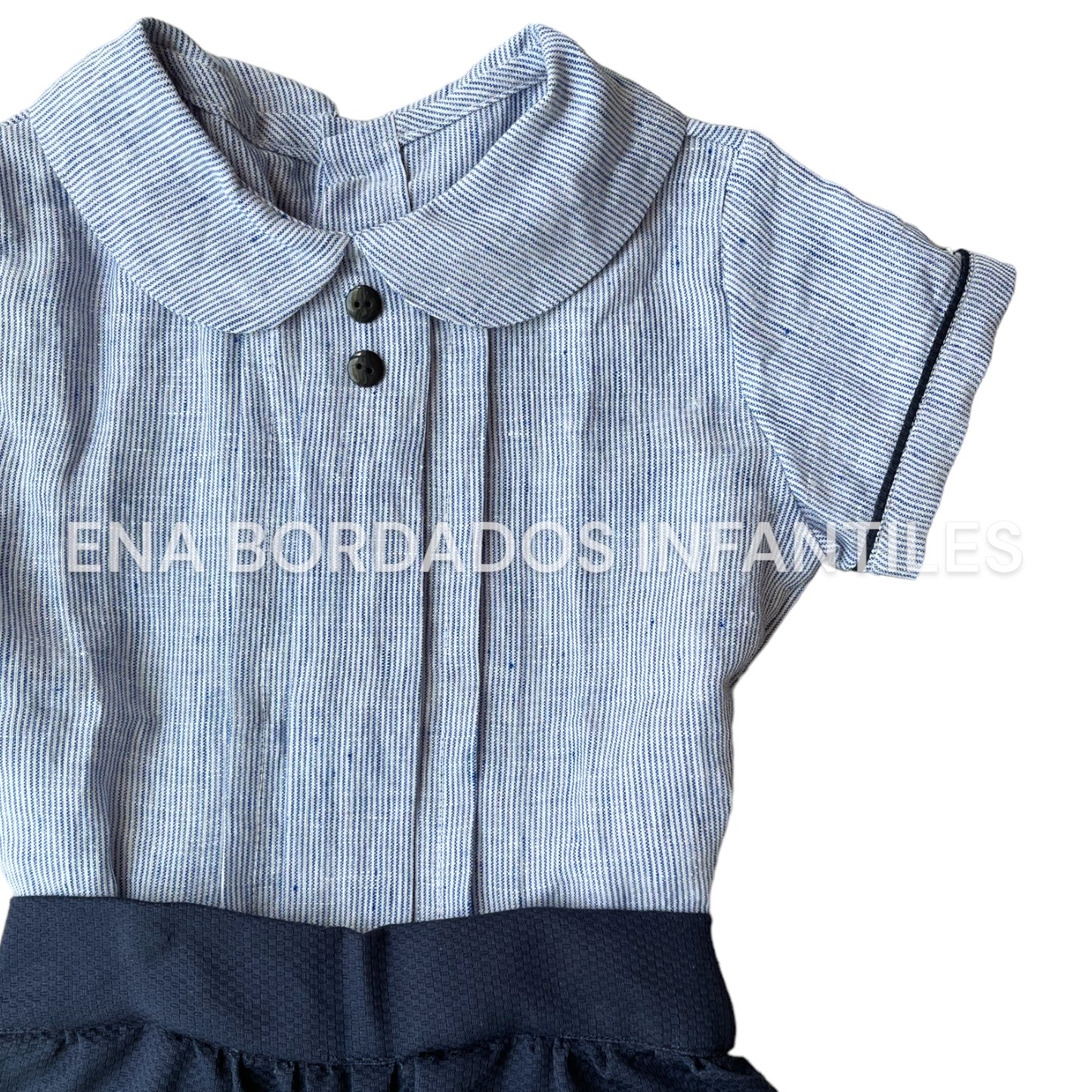 Camisa Lino rayitas azules con short piqué