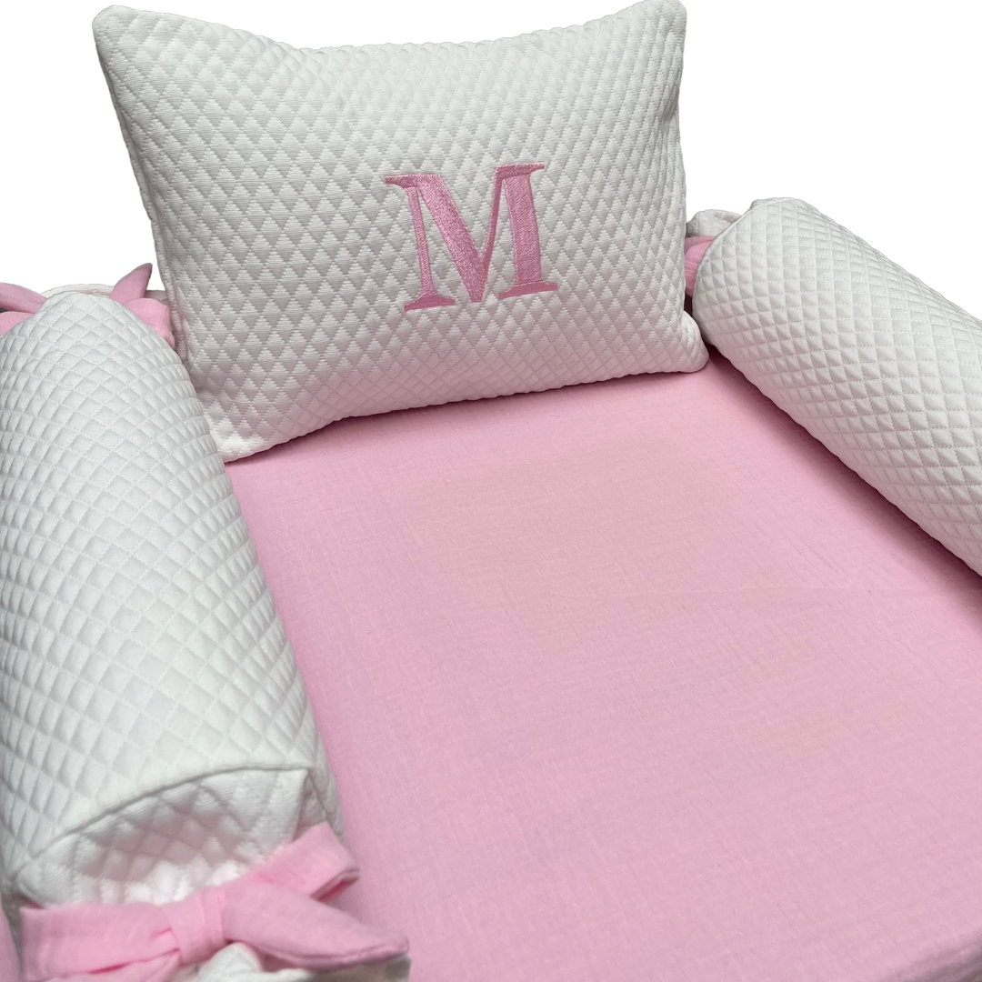 Set de Almohadas con inicial bordada