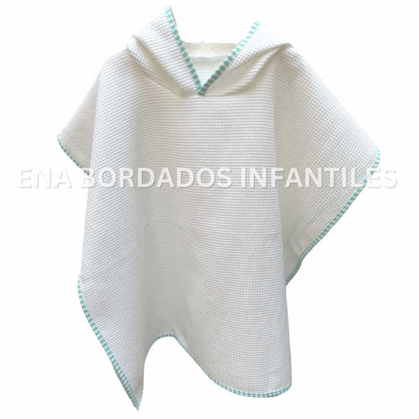 Poncho waffle con nombre bordado Talla única de 2 a 5 años