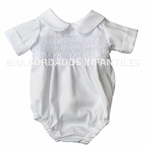 Mameluco piqué blanco con panal y tira bordada