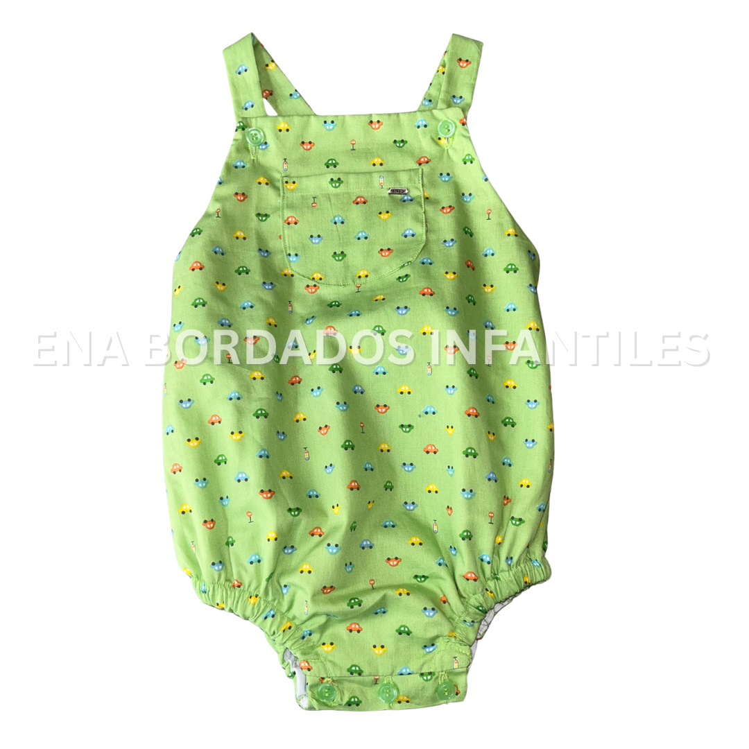Mameluco tirantes verde estampado carritos