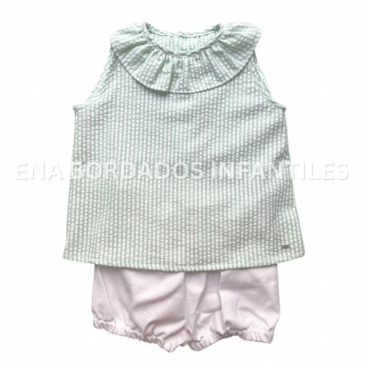 Blusa seersucker rayas verdes con short piqué blanco 18 meses