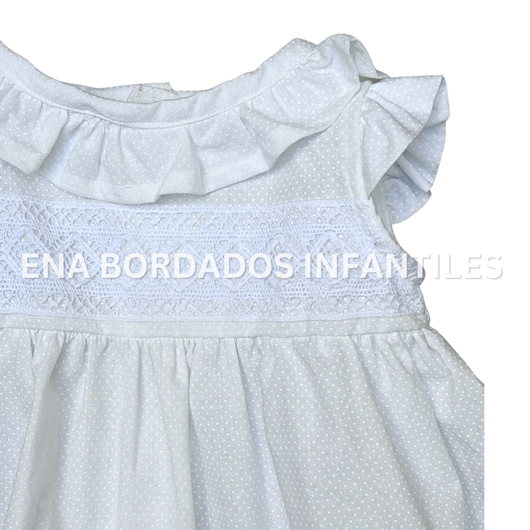 Vestido blanco puntitos blancos con encaje 6 meses