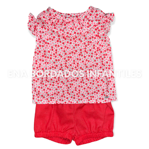 Blusa flores rojas con short lino