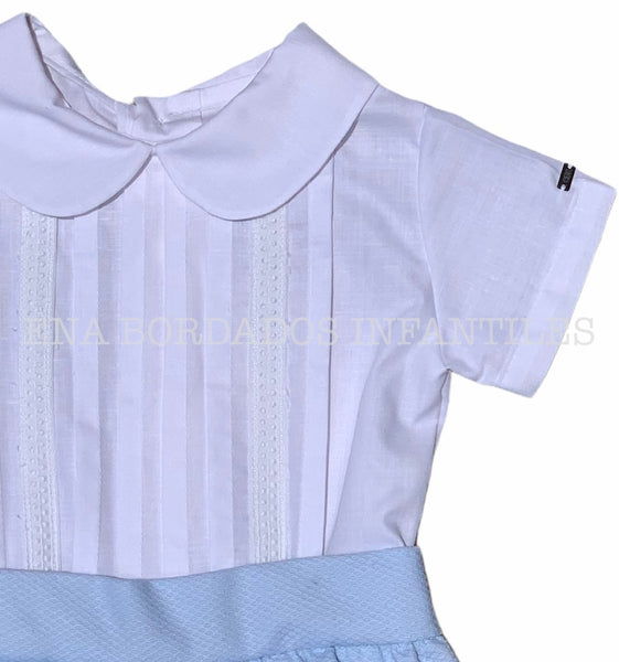 Camisa alforzas y tira bordada con short piqué español celeste 6 meses