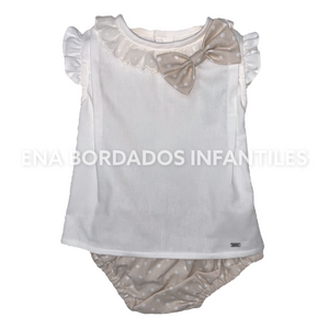 Blusa piqué crema calzón piqué beige 9 meses