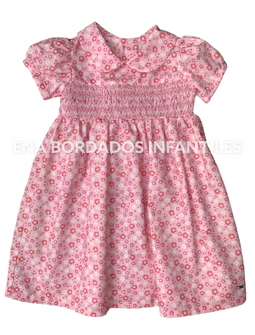 Vestido rosado con flores rosada panal