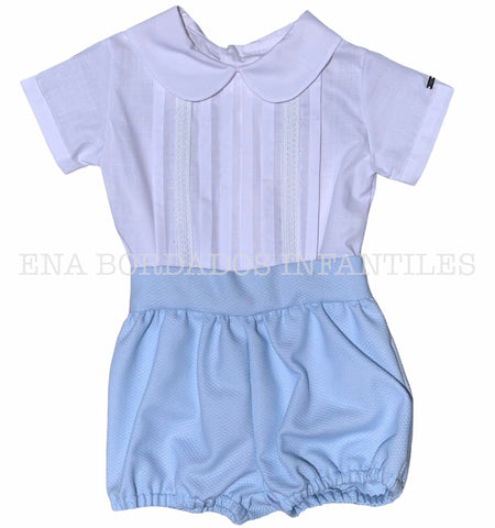 Camisa alforzas y tira bordada con short piqué español celeste 6 meses