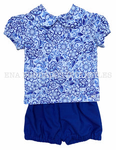 Blusa flores azules con short bombacho azul 12 meses